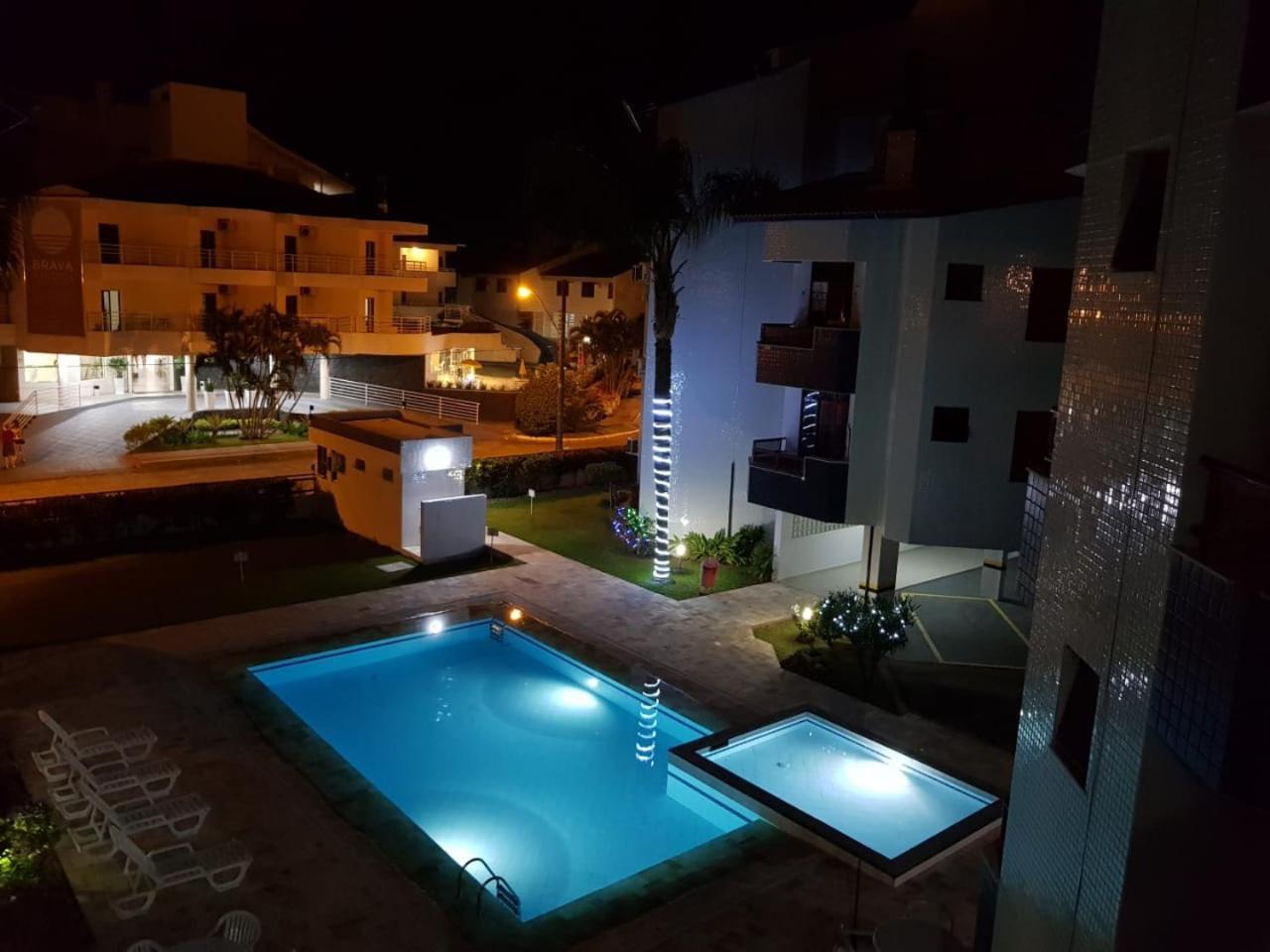 Apto 2Suites 30M Da Praia Florianópolis Buitenkant foto